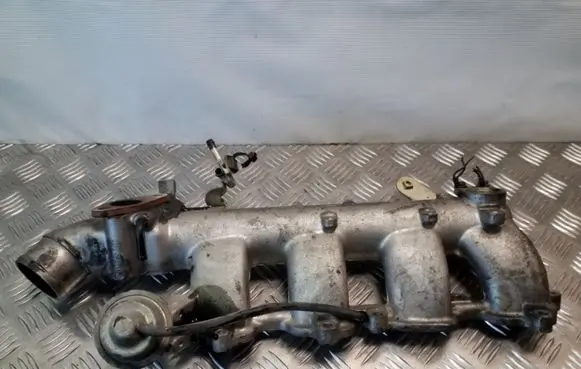 Nissan Almera Tino Intake manifold 140015M300