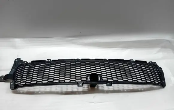 Mitsubishi Outlander Front bumper lower grill 6402A199