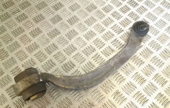 Audi RS4 Front lower control arm/wishbone 8E0407695E