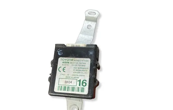 Toyota Prius (XW20) Door control unit/module 48411010740