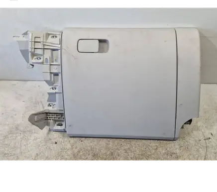 Volkswagen Up Glove box 1132931