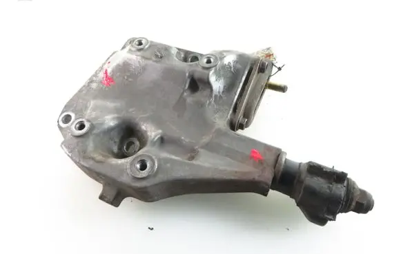 Honda HR-V Engine mounting bracket 