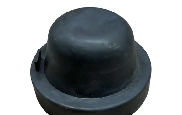 Ford Focus Headlight/headlamp dust cover 