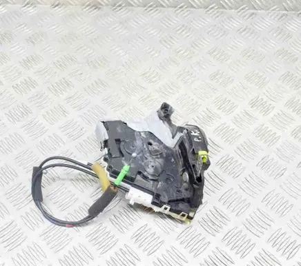 Toyota Prius (XW30) Coupe door lock (next to the handle) 
