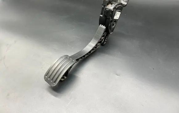 Ford Mondeo MK IV Accelerator throttle pedal 6G929F836NC C95YE03 6PV00922008