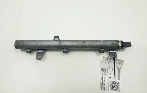 Mercedes-Benz S W222 Fuel main line pipe