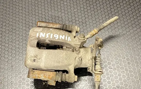 Opel Insignia A Rear brake caliper