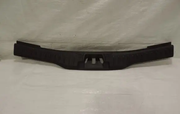 Ford Focus Trunk/boot sill cover protection BM51N40352ADW