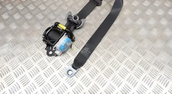 Toyota Yaris XP210 Front seatbelt 73210K0010