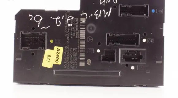 Mercedes-Benz C W204 Comfort/convenience module 2049060705 5DK01102230 2025028502