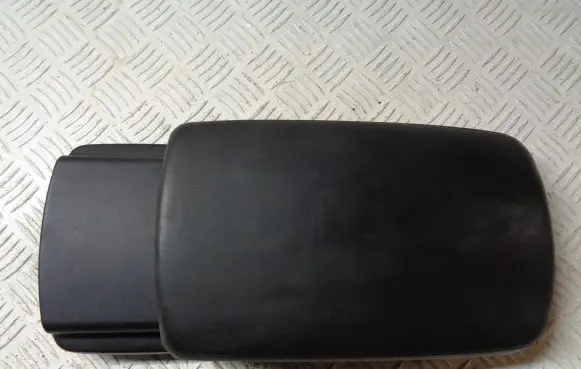 Nissan Qashqai Armrest 9692050A01