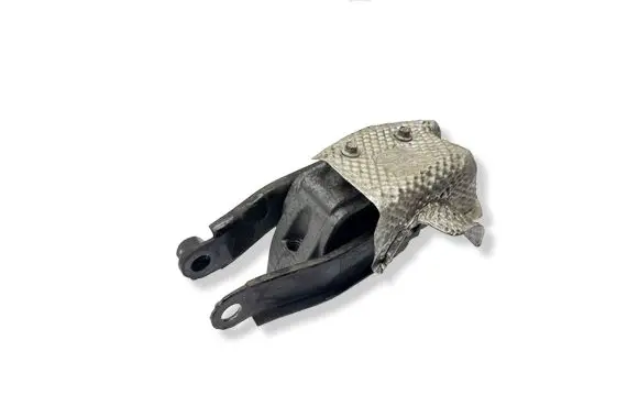 Land Rover Evoque I Engine mount bracket 30748173