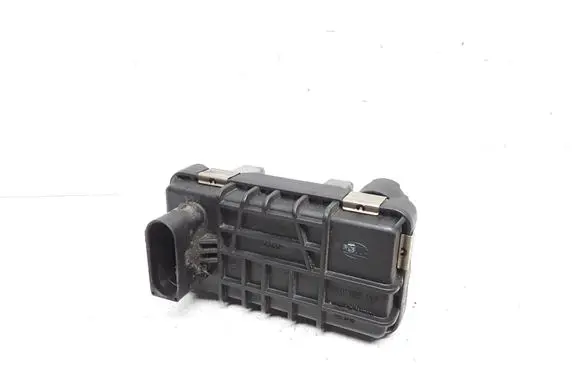 Mercedes-Benz E W211 Turbine electric control actuator 6NW008412 G219