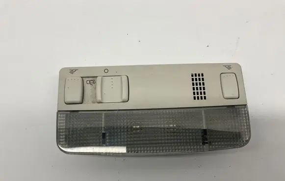 Volkswagen Golf IV Front seat light 3B0947105