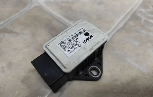 ESP acceleration yaw rate sensor
