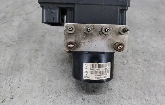 Volvo XC90 ABS Pump
