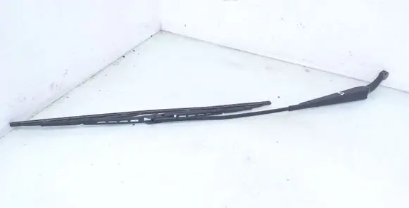 Volvo S80 Windshield/front glass wiper blade 09484613