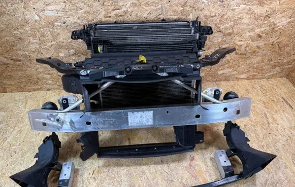Alfa Romeo Giulia Radiator support slam panel
