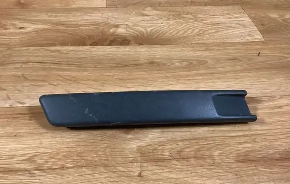 Volkswagen PASSAT B6 Front bumper splitter molding 3C0807646