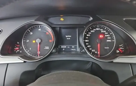 Audi A5 8T 8F Speedometer (instrument cluster) 8T0920931D IMPRK1570762