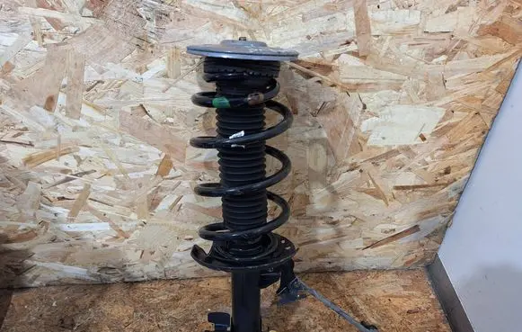 Land Rover Range Rover Evoque L538 Front shock absorber/damper GJ32-18K001-GA