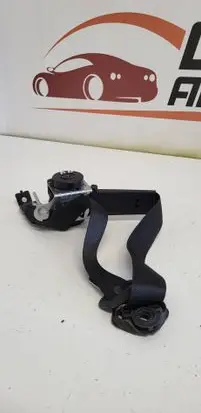 Opel Zafira B Front seatbelt 560834801D 060415