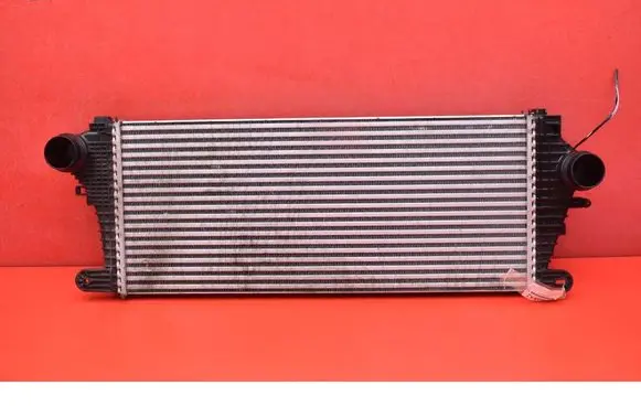Opel Insignia A Intercooler radiator 84208076