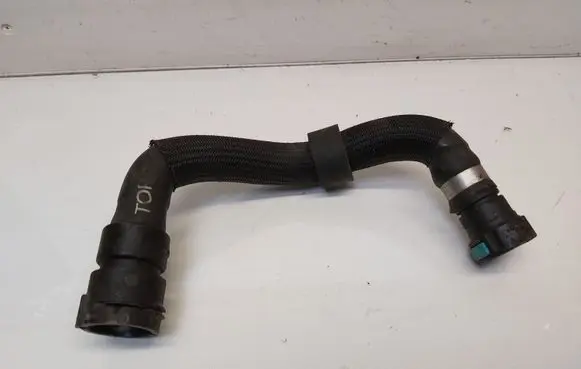 Land Rover Range Rover Evoque L538 Engine coolant pipe/hose