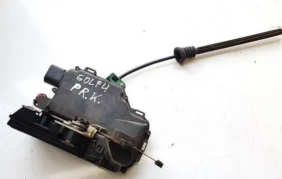 Volkswagen Golf IV Front door lock 3B2837015L