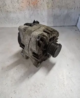 Citroen C5 Generator/alternator 9661541880