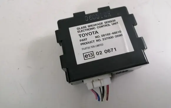 Toyota RAV 4 (XA30) Alarm control unit/module 0819248810