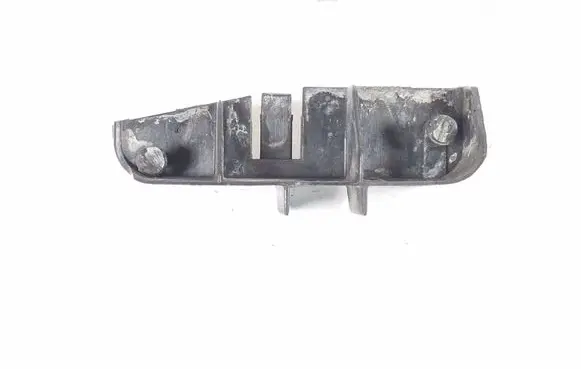 Mercedes-Benz ML W164 Fender mounting bracket A1646800274