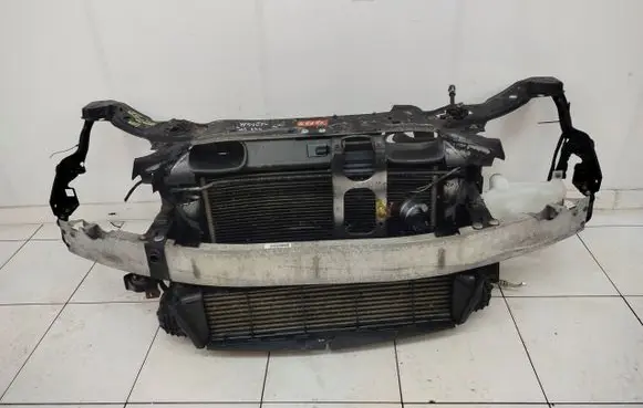 Mercedes-Benz CLC CL203 Radiator support slam panel 
