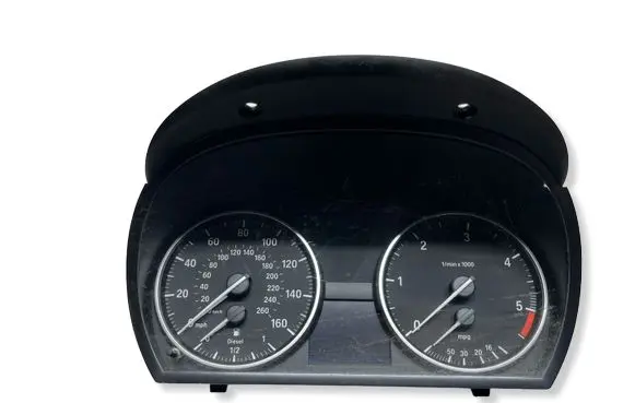 BMW 3 E90 E91 Speedometer (instrument cluster) 9242347
