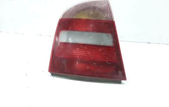 Skoda Octavia Mk1 (1U) Rear/tail lights ZSB1U6945095