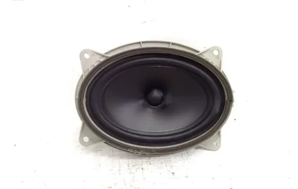 Lexus CT 200H Front door speaker 8616076050