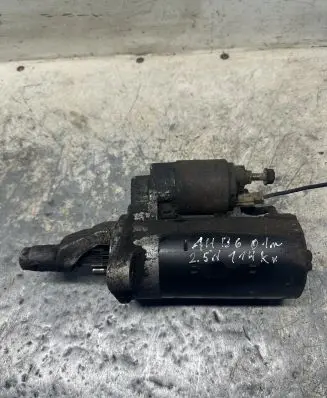 Audi A4 S4 B6 8E 8H Starter motor 059911023H 0001109021
