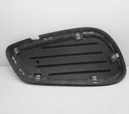Mercedes-Benz E W212 Front bumper lower grill A2128852723