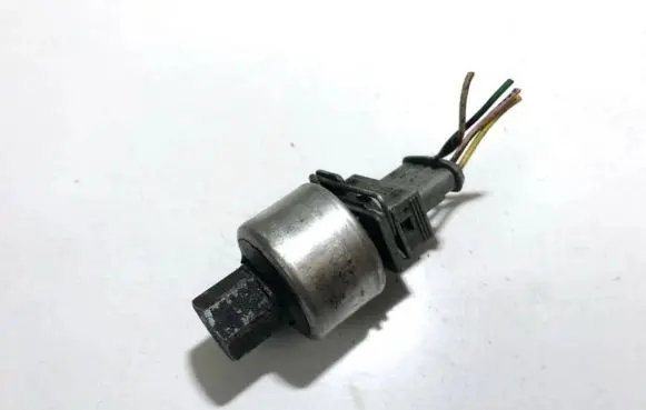 Air conditioning (A/C) pressure sensor