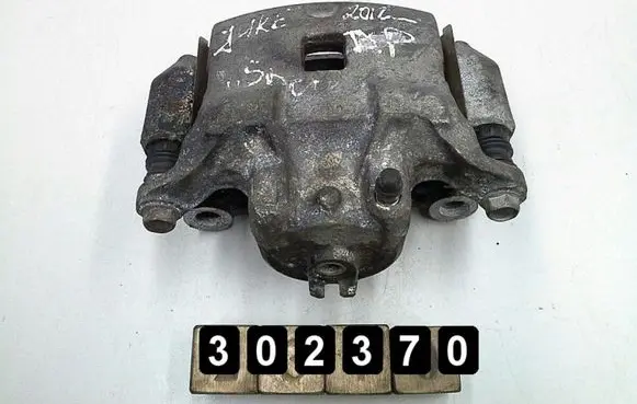 Nissan Juke I F15 Front brake caliper
