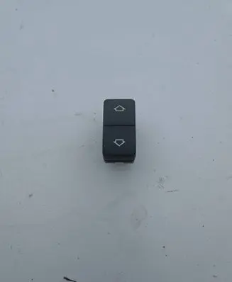 BMW 5 E39 Seat control switch 8366506