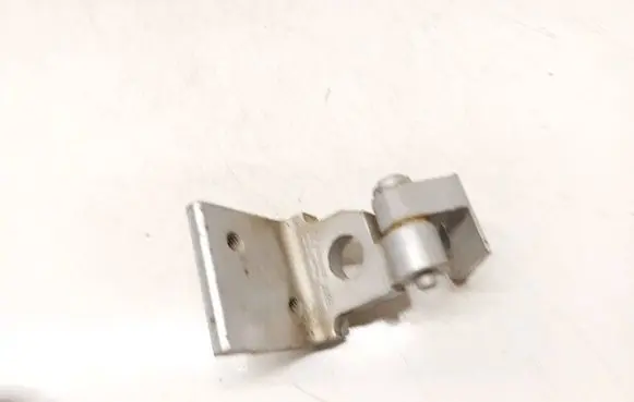 Audi A4 S4 B5 8D Rear door lower hinge 8d0833401a