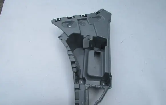 BMW X2 F39 Rear bumper mounting bracket 8069141 962931
