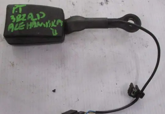Seat Alhambra (Mk2) Rear seatbelt buckle