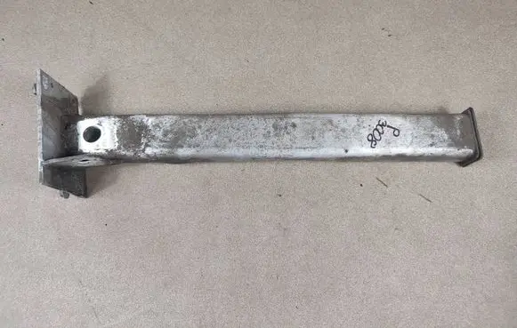 Peugeot 3008 I Front bumper shock/impact absorber 