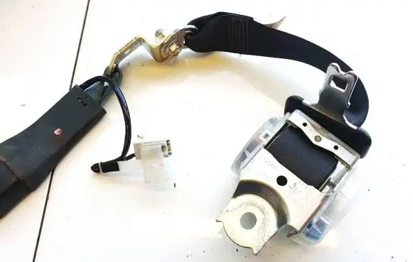 Toyota Prius (XW30) Middle seatbelt (rear) c085407 664383