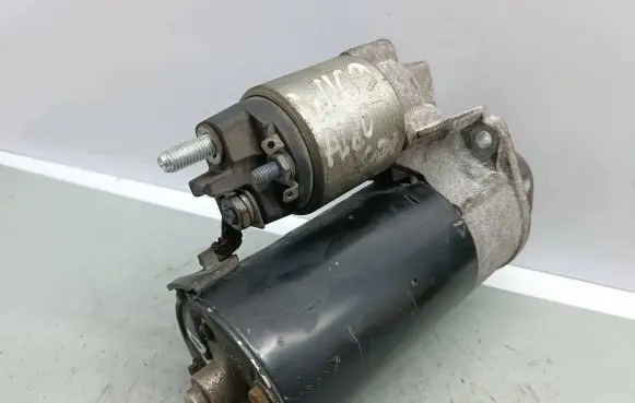 Mercedes-Benz A W169 Starter motor A0051517401 0001108217