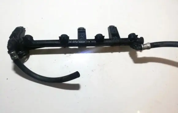 Renault Megane I Fuel main line pipe 7700864726