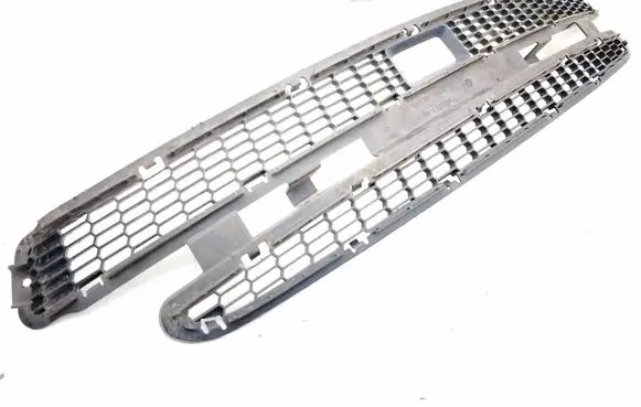 Front bumper lower grill