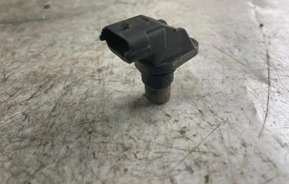 Camshaft position sensor